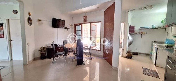 Rumah Siap Huni LT 135m2m² / LB 150m2m² di Kawasan Komersial , Batam Rumah Siap Huni LT 135m2m² / LB 150m2m² di Kawasan Komersial , Batam