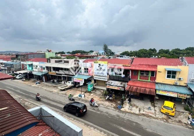 Disewakan Ruko Area Komersial di Batam Kota, Luas 155m², Siap Operasi Disewakan Ruko Area Komersial di Batam Kota, Luas 155m², Siap Operasi