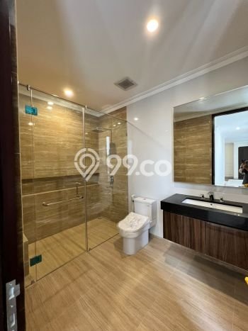 Rumah Elit LB 800m2 Siap Pakai Desain Elegan di Kemang, Jakarta Selatan Rumah Elit LB 800m2 Siap Pakai Desain Elegan di Kemang, Jakarta Selatan
