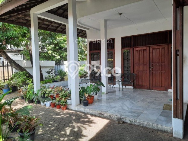 Hunian Elit LB 450m2 Siap Pakai Desain Elegan di Kalibata, Jakarta Selatan Hunian Elit LB 450m2 Siap Pakai Desain Elegan di Kalibata, Jakarta Selatan