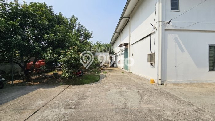 Untuk Dijual! Pabrik di Kalideres Jakarta Barat LT 1360m2 / LB 1200m2 Kawasan Bisnis Untuk Dijual! Pabrik di Kalideres Jakarta Barat LT 1360m2 / LB 1200m2 Kawasan Bisnis