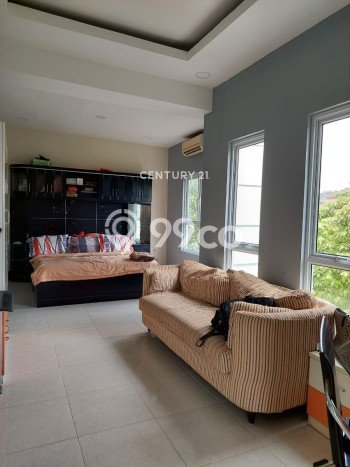 Siap Huni Hunian Elit 9 Kamar di Kelapa Gading Dekat ke Mana Saja Siap Huni Hunian Elit 9 Kamar di Kelapa Gading Dekat ke Mana Saja