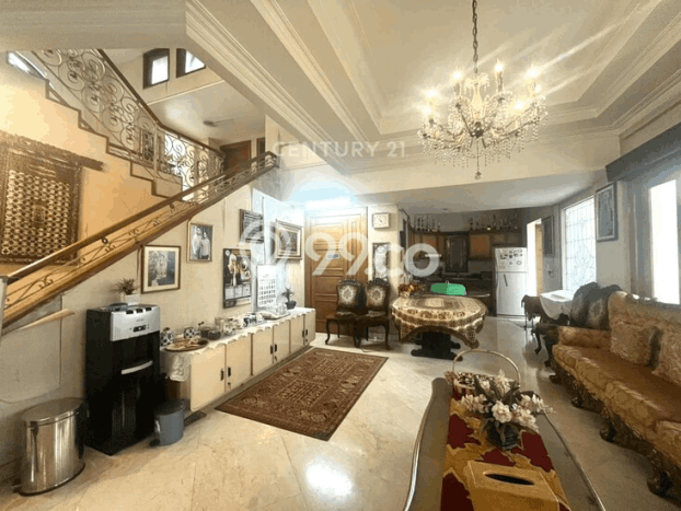 Rumah Mewah LB 1200m2 Siap Huni Desain Elegan di Bintaro, Jakarta Selatan Rumah Mewah LB 1200m2 Siap Huni Desain Elegan di Bintaro, Jakarta Selatan