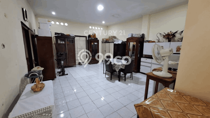 Rumah Elit LB 400m2 Siap Huni Desain Elegan di Tamansari, Jakarta Barat Rumah Elit LB 400m2 Siap Huni Desain Elegan di Tamansari, Jakarta Barat