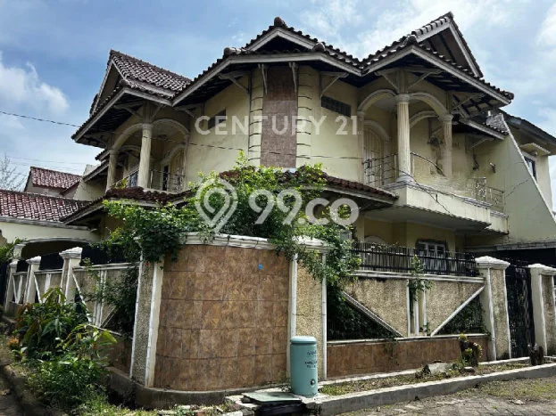 Rumah Eksklusif Siap Huni LT 260m2 di Cakung, Jakarta Timur Rumah Eksklusif Siap Huni LT 260m2 di Cakung, Jakarta Timur