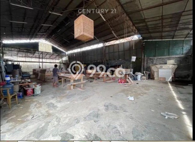 Lokasi Strategis! Dijual Kantor Bisnis di Jatinegara, Jakarta Timur Kondisi Baik Lokasi Strategis! Dijual Kantor Bisnis di Jatinegara, Jakarta Timur Kondisi Baik