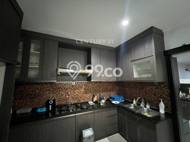 Hunian Cantik Modern Lb 345m2 di Cakung, Jakarta Timur Hunian Cantik Modern Lb 345m2 di Cakung, Jakarta Timur