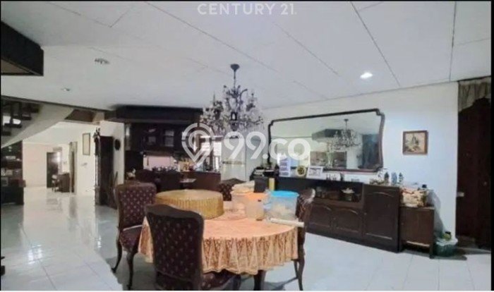 Ready to Use! Luxury House LT 800m2 Desain Modern di Kemanggisan Ready to Use! Luxury House LT 800m2 Desain Modern di Kemanggisan