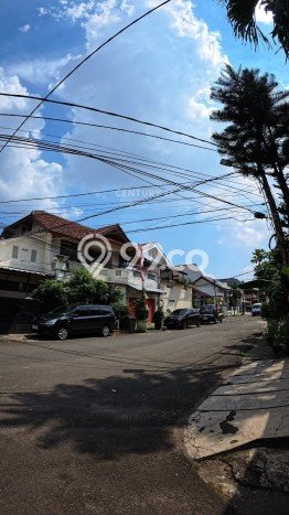 Dijual Rumah Premium dengan Fasilitas Sekitar Komplit di Pasar Minggu, Jakarta Selatan Dijual Rumah Premium dengan Fasilitas Sekitar Komplit di Pasar Minggu, Jakarta Selatan