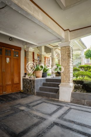 For Sale! Premium House LT 1234m2 Desain Modern di Kaliurang For Sale! Premium House LT 1234m2 Desain Modern di Kaliurang