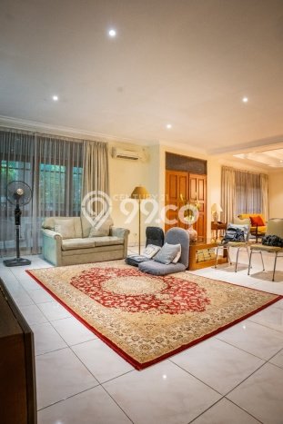 Rumah Elit Modern Siap Huni di Rawamangun Jakarta Timur Rumah Elit Modern Siap Huni di Rawamangun Jakarta Timur