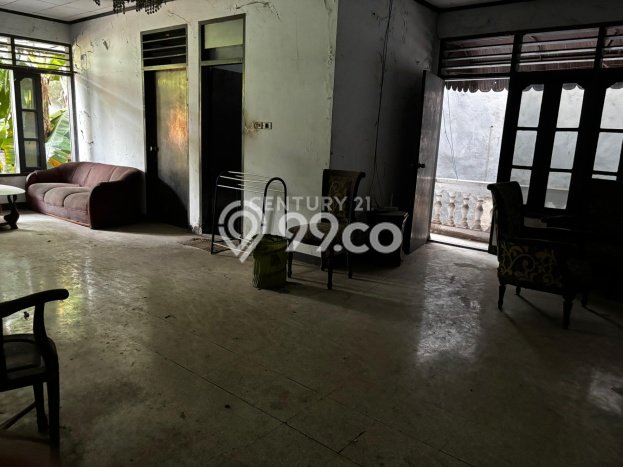 Jual Rumah Mewah Elegan Dengan View Eksklusif di Pejompongan, Jakarta Pusat Jual Rumah Mewah Elegan Dengan View Eksklusif di Pejompongan, Jakarta Pusat