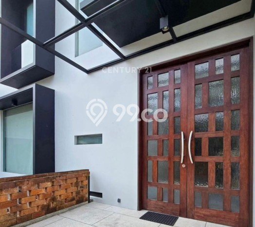Hunian Elit LB 380m2 Siap Huni Desain Elegan di Lebak Bulus, Jakarta Selatan Hunian Elit LB 380m2 Siap Huni Desain Elegan di Lebak Bulus, Jakarta Selatan