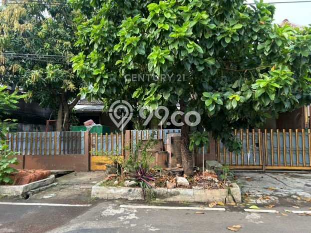 Rumah Luas Asri 6 KT Siap Huni di Pulogebang Jakarta Timur Rumah Luas Asri 6 KT Siap Huni di Pulogebang Jakarta Timur