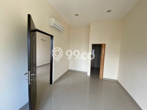 Jarang Ada! Rumah Sewa 2 Kamar Nyaman Siap Huni Duri Kepa Jarang Ada! Rumah Sewa 2 Kamar Nyaman Siap Huni Duri Kepa
