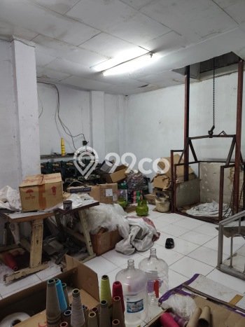 Unit Ruko Dijual di Tambora Jakarta Barat Luas Tanah 87m2, Luas Bangunan 305m2 Unit Ruko Dijual di Tambora Jakarta Barat Luas Tanah 87m2, Luas Bangunan 305m2