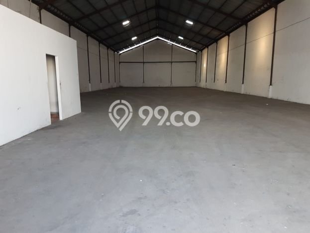 Unit Gudang Tersedia di Margomulyo Spesifikasi LB 980m2 Unit Gudang Tersedia di Margomulyo Spesifikasi LB 980m2