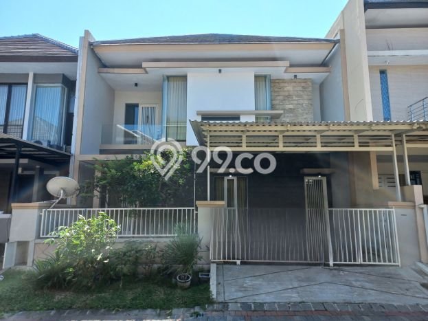 EXCLUSIVE HOME! Rumah di Pakuwon City, 4 KM, Konsep Minimalis, LT 180m² Bangunan 240m² EXCLUSIVE HOME! Rumah di Pakuwon City, 4 KM, Konsep Minimalis, LT 180m² Bangunan 240m²