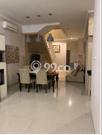 Rumah Elit LB 280m2 Siap Huni Desain Elegan di Manyar, Surabaya Rumah Elit LB 280m2 Siap Huni Desain Elegan di Manyar, Surabaya