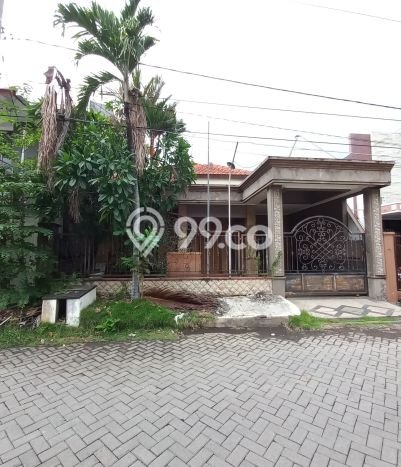 Rumah Luxury Modern Tanpa Renovasi di Manyar Surabaya Rumah Luxury Modern Tanpa Renovasi di Manyar Surabaya