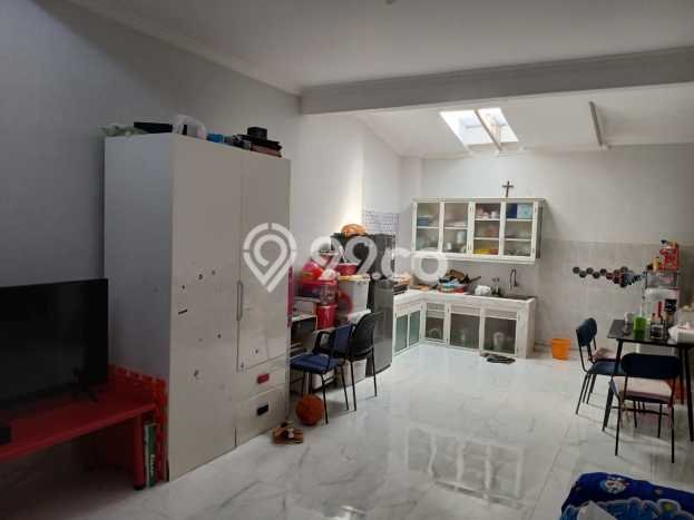 Rumah Minimalis 2 KT di Pakuwon City Surabaya Semi Furnished Rumah Minimalis 2 KT di Pakuwon City Surabaya Semi Furnished