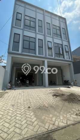 Ruko Komersial Disewakan di Gubeng Surabaya Luas 300m2 Ruko Komersial Disewakan di Gubeng Surabaya Luas 300m2