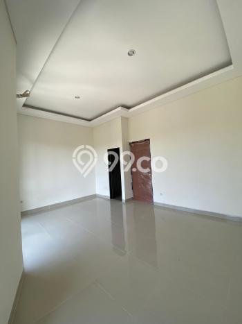 Jual Rumah Favorit Siap Huni LB 125m2 di Rungkut, Surabaya Jual Rumah Favorit Siap Huni LB 125m2 di Rungkut, Surabaya