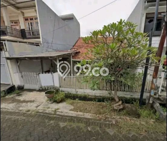 Rumah area Tenggilis Mejoyo, Surabaya, LT 200m2m² LB 150m2m² - SEGERA MILIKI! Rumah area Tenggilis Mejoyo, Surabaya, LT 200m2m² LB 150m2m² - SEGERA MILIKI!