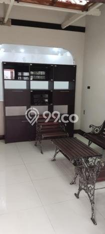 Rumah Kontrakan Surabaya LT 190m2 LB 229m2 Kawasan Manyar Rumah Kontrakan Surabaya LT 190m2 LB 229m2 Kawasan Manyar