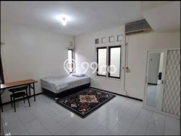 Dijual Rumah 5 Kamar Lokasi Ideal Bagus dan Strategis di Sukolilo Dijual Rumah 5 Kamar Lokasi Ideal Bagus dan Strategis di Sukolilo