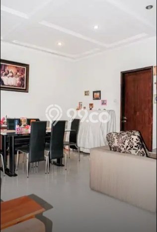 Dijual Rumah Mewah Elegan Dengan View Eksklusif di Kendangsari, Surabaya Dijual Rumah Mewah Elegan Dengan View Eksklusif di Kendangsari, Surabaya