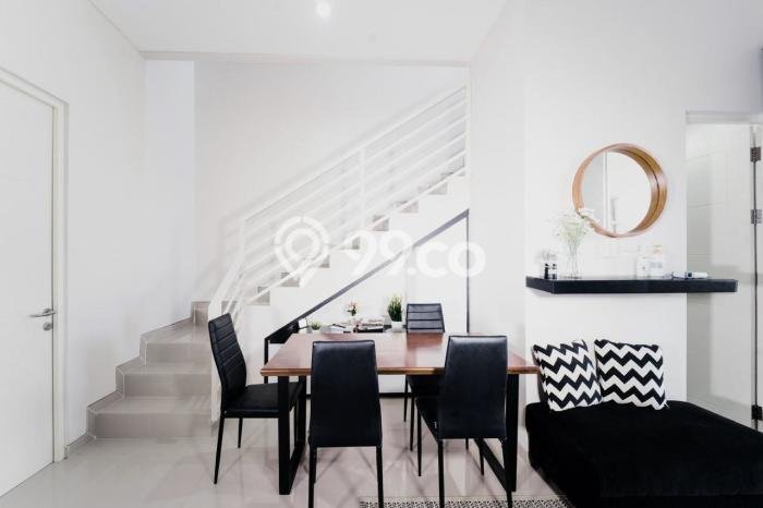 Jual Rumah Bagus Siap Huni LB 120m2 di Rungkut, Surabaya Jual Rumah Bagus Siap Huni LB 120m2 di Rungkut, Surabaya