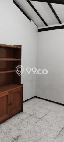 Rumah Kontrakan Surabaya LT 190m2 LB 229m2 Kawasan Manyar Rumah Kontrakan Surabaya LT 190m2 LB 229m2 Kawasan Manyar