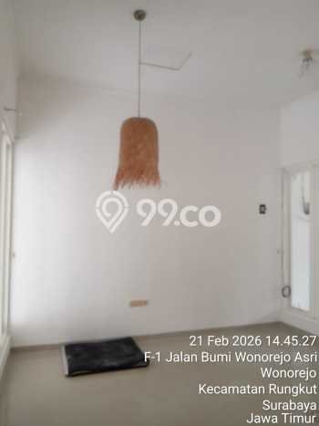 Jual Rumah Bagus Siap Huni LB 135m2 di Rungkut, Surabaya Jual Rumah Bagus Siap Huni LB 135m2 di Rungkut, Surabaya