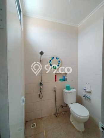 Rumah Luas Asri 3 KT Siap Huni di Medokan Ayu Surabaya Rumah Luas Asri 3 KT Siap Huni di Medokan Ayu Surabaya
