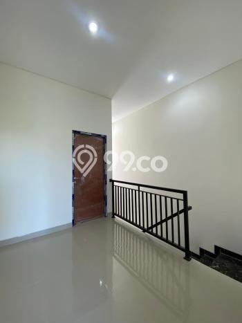 Jual Rumah Favorit Siap Huni LB 125m2 di Rungkut, Surabaya Jual Rumah Favorit Siap Huni LB 125m2 di Rungkut, Surabaya