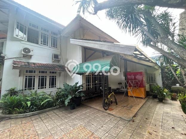 For Sale! Luxury House LT 421m2 Desain Elegan di Pondok Labu For Sale! Luxury House LT 421m2 Desain Elegan di Pondok Labu