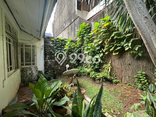 For Sale! Luxury House LT 421m2 Desain Elegan di Pondok Labu For Sale! Luxury House LT 421m2 Desain Elegan di Pondok Labu