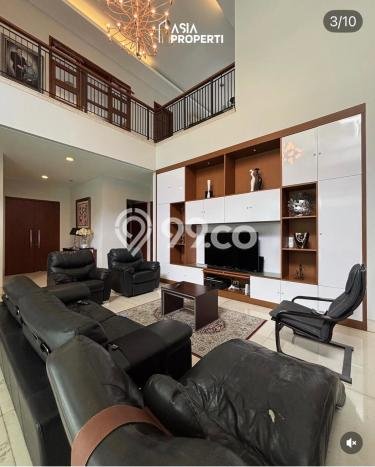 Rumah Elit Modern Tanpa Renovasi di Tanjung Barat Jakarta Selatan Rumah Elit Modern Tanpa Renovasi di Tanjung Barat Jakarta Selatan