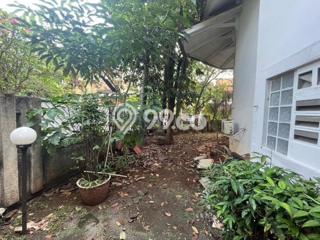 For Sale! Luxury House LT 421m2 Desain Elegan di Pondok Labu For Sale! Luxury House LT 421m2 Desain Elegan di Pondok Labu