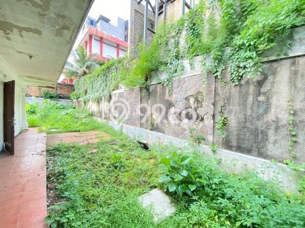 Rumah Mewah LB 400m2 Siap Pakai Desain Elegan di Bangka, Jakarta Selatan Rumah Mewah LB 400m2 Siap Pakai Desain Elegan di Bangka, Jakarta Selatan