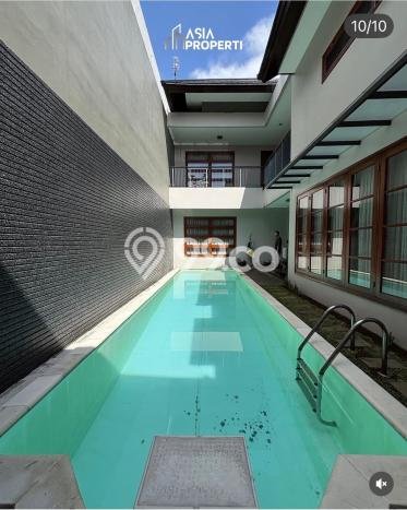 Rumah Elit Modern Tanpa Renovasi di Tanjung Barat Jakarta Selatan Rumah Elit Modern Tanpa Renovasi di Tanjung Barat Jakarta Selatan