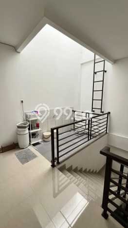 Rumah Modern 3 KT di Cengkareng Barat Jakarta Barat Semi Furnished Rumah Modern 3 KT di Cengkareng Barat Jakarta Barat Semi Furnished