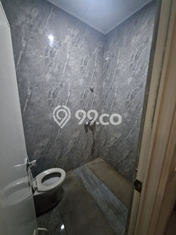 Dijual Hunian Rumah Nyaman 4 KT di Taman Surya, Jakarta Barat Dijual Hunian Rumah Nyaman 4 KT di Taman Surya, Jakarta Barat