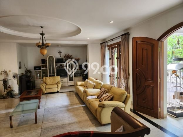 Dijual Rumah Premium dengan Fasilitas Sekitar Lengkap di Kelapa Gading, Jakarta Utara Dijual Rumah Premium dengan Fasilitas Sekitar Lengkap di Kelapa Gading, Jakarta Utara