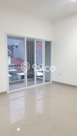 Dijual Rumah Premium dengan Fasilitas Sekitar Komplit di Kelapa Gading, Jakarta Utara Dijual Rumah Premium dengan Fasilitas Sekitar Komplit di Kelapa Gading, Jakarta Utara