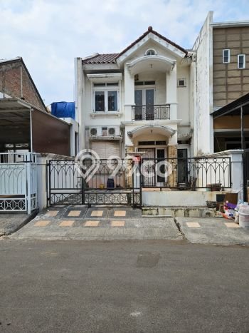 Siap Huni Rumah Mewah 3 Kamar di Kelapa Gading Dekat ke Mana Pun Siap Huni Rumah Mewah 3 Kamar di Kelapa Gading Dekat ke Mana Pun