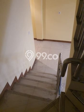 LOKASI PREMIUM! Ruko di Kelapa Gading, Luas 99m², Jalan Utama, Kawasan Komersial LOKASI PREMIUM! Ruko di Kelapa Gading, Luas 99m², Jalan Utama, Kawasan Komersial