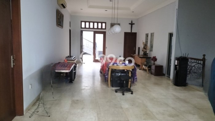 Rumah Eksklusif Siap Huni LT 320m2 di Kelapa Gading, Jakarta Utara Rumah Eksklusif Siap Huni LT 320m2 di Kelapa Gading, Jakarta Utara