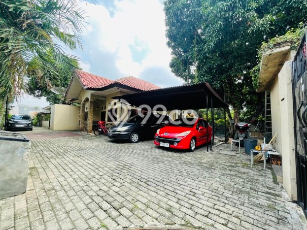 Rumah Luxury Modern Siap Huni di Gandaria Jakarta Selatan Rumah Luxury Modern Siap Huni di Gandaria Jakarta Selatan